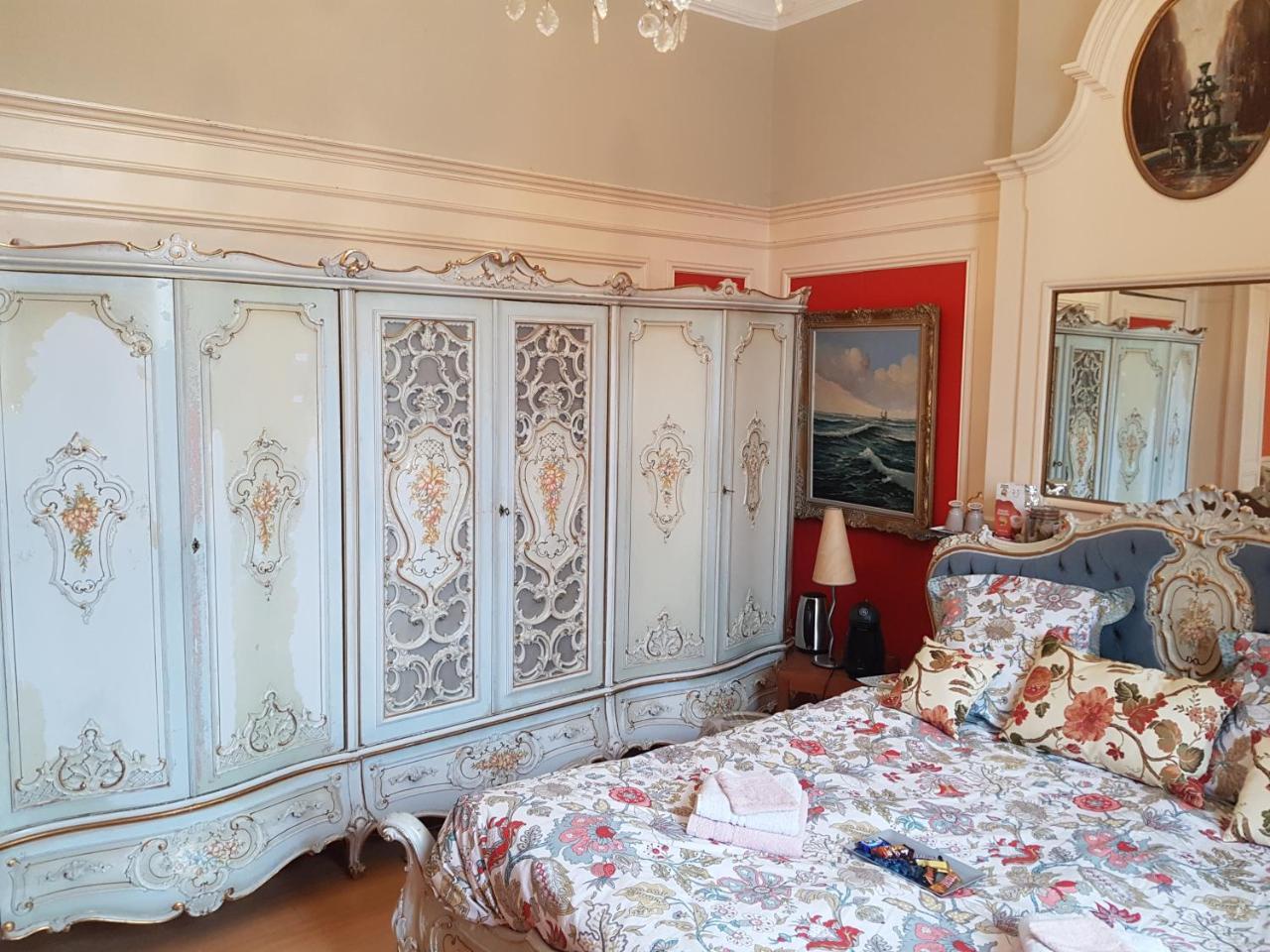 Chateau Lambert Moulinsart Hotel, Shuttle Airport, Long Term Parking, Snooker, Large Terrasse, Dinner, Breakfast Charleroi Ngoại thất bức ảnh