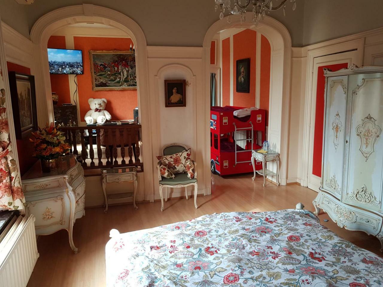 Chateau Lambert Moulinsart Hotel, Shuttle Airport, Long Term Parking, Snooker, Large Terrasse, Dinner, Breakfast Charleroi Ngoại thất bức ảnh